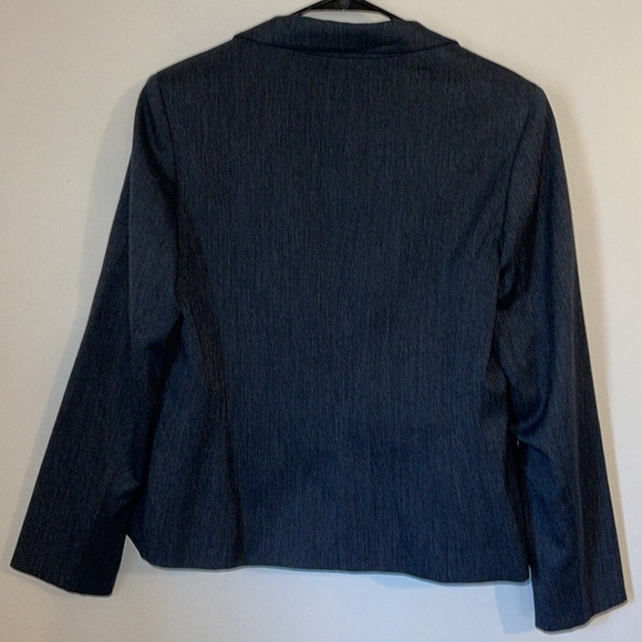 🌹Anne Klein Stretch Gray Blazer - Picture 3 of 6
